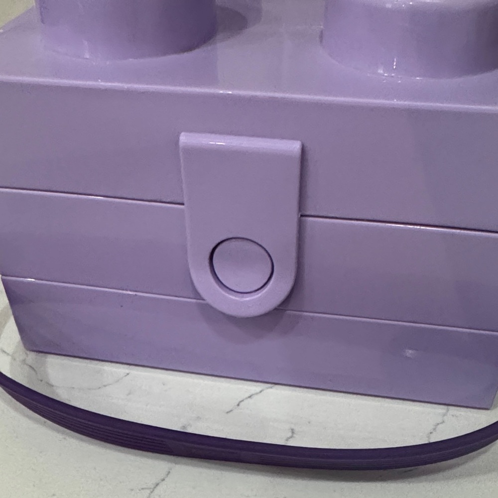 LEGO Lavender Carry Box - Picture 6 of 8